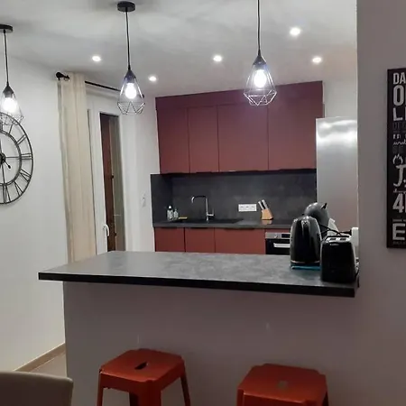 Apartment Superbe Pres De La Mer Parking Gratuit Ghisonaccia